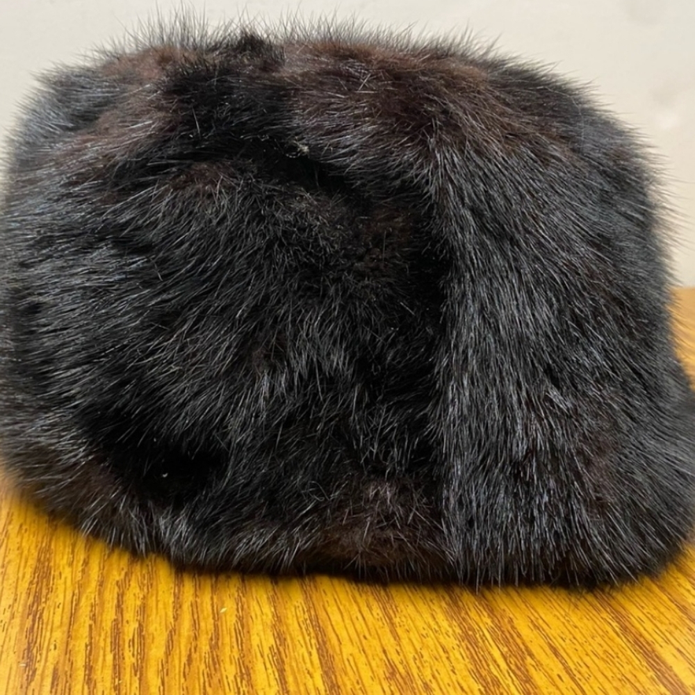 Vintage Sears, Roebuck and Co Made in The USA Genuine Fur Pillbox Hat